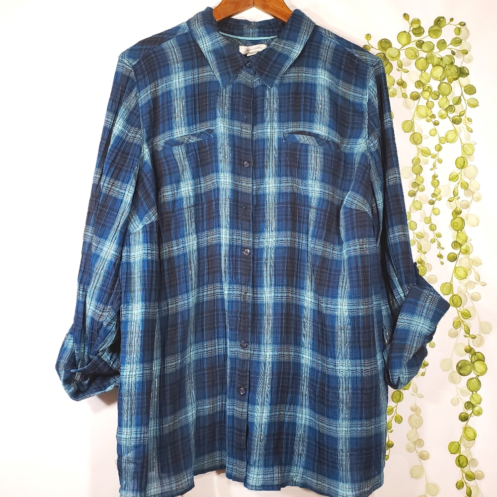 🌟Closet Closing🌟 Blue Plaid Top
